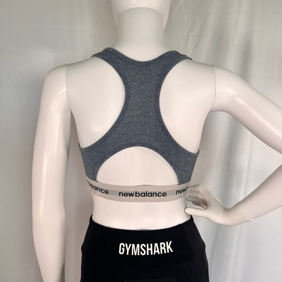 New Balance Sports Bra Blue Size Medium - Picture 4 of 9